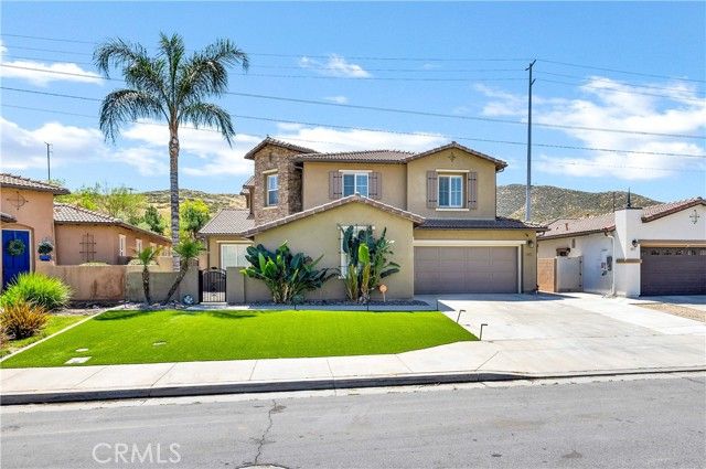353 Caldera, Perris, CA 92570