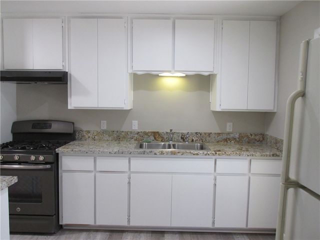 2242 Phoenix Ave Avenue, Kingman, AZ 86401