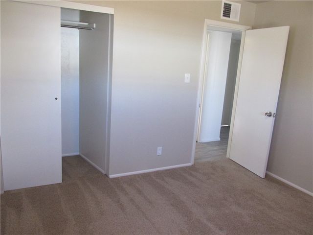 2242 Phoenix Ave Avenue, Kingman, AZ 86401