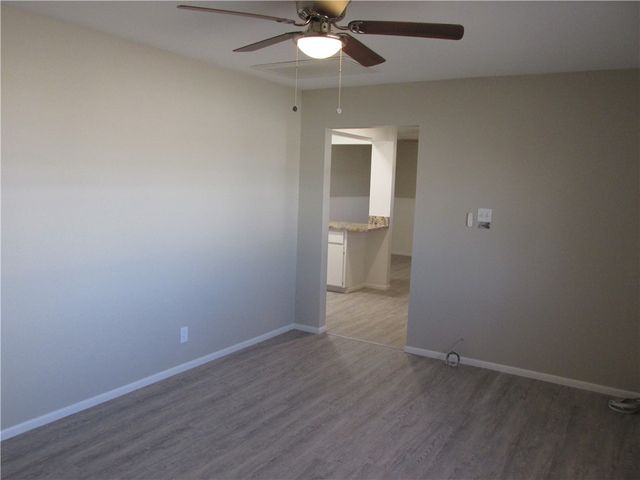 2242 Phoenix Ave Avenue, Kingman, AZ 86401