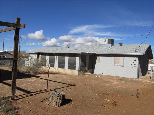 2242 Phoenix Ave Avenue, Kingman, AZ 86401