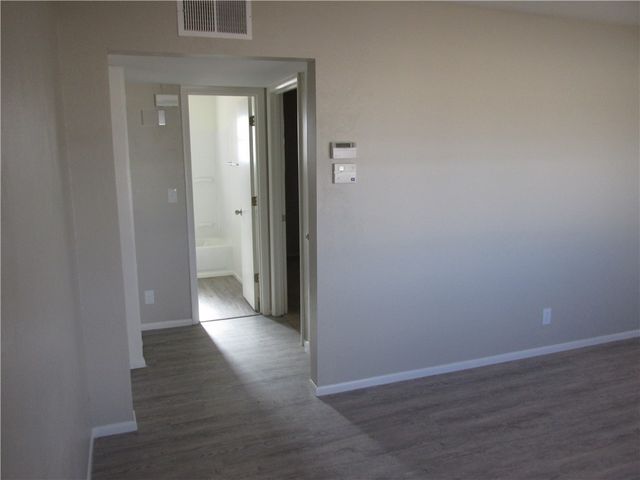 2242 Phoenix Ave Avenue, Kingman, AZ 86401