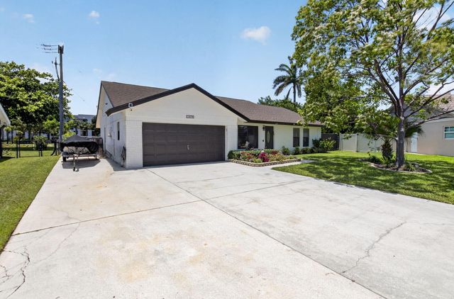 1273 NW 11th Street, Boynton Beach, FL 33426