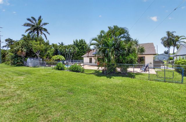 1273 NW 11th Street, Boynton Beach, FL 33426