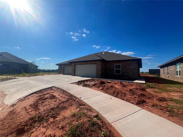 5113 Brooke Rd, Tuttle, OK 73089