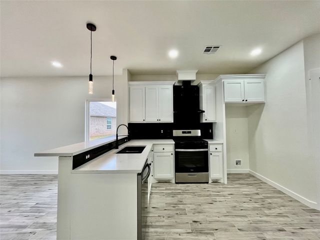 5113 Brooke Rd, Tuttle, OK 73089