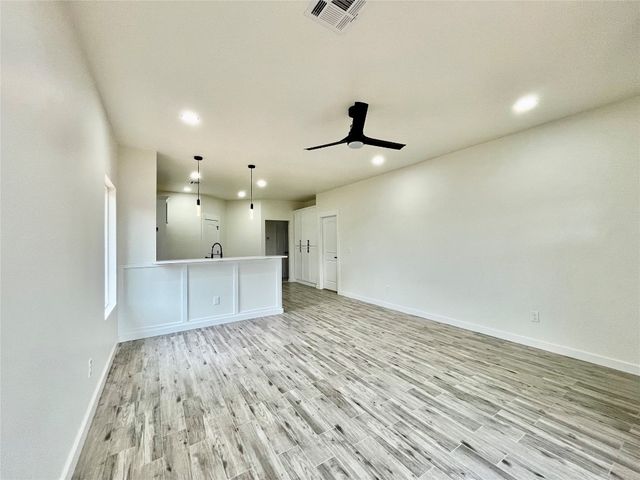 5113 Brooke Rd, Tuttle, OK 73089