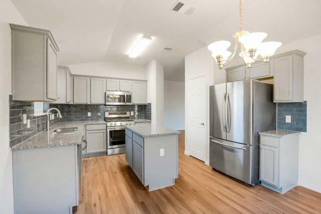 3310 BLUE RIDGE DR, Round Rock, TX 78681
