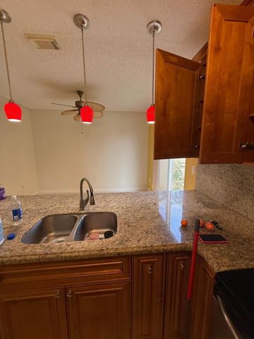 16149 NW 22nd St 16149, Pembroke Pines, FL 33028