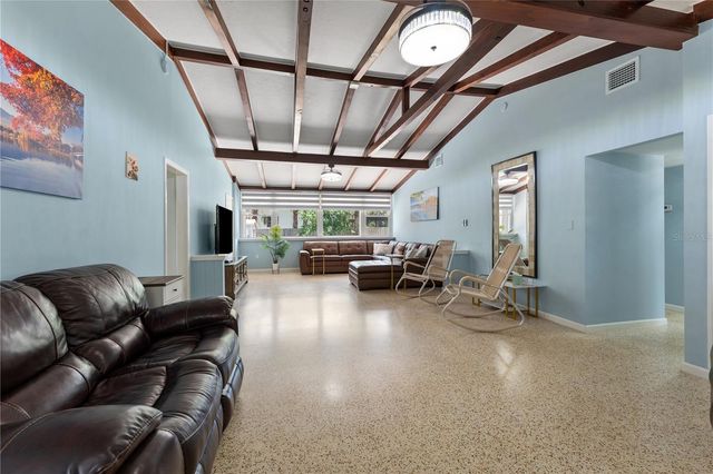 138 PEARL AVENUE, Sarasota, FL 34243