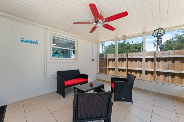 138 PEARL AVENUE, Sarasota, FL 34243