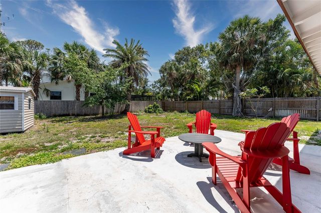 138 PEARL AVENUE, Sarasota, FL 34243