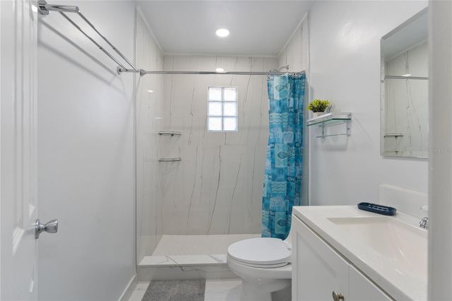 138 PEARL AVENUE, Sarasota, FL 34243
