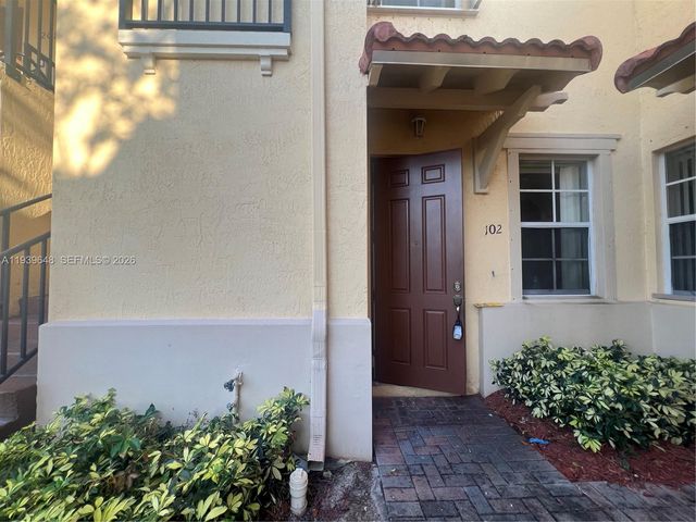 3360 NE 14th Dr 104-30, Homestead, FL 33033