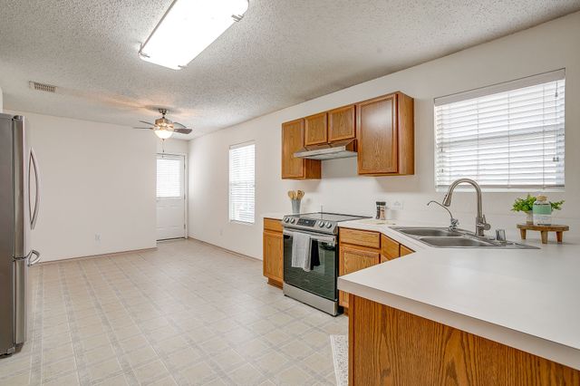 4940 Waterford Drive, Fort Worth, TX 76179