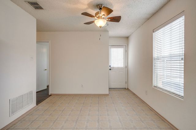 4940 Waterford Drive, Fort Worth, TX 76179