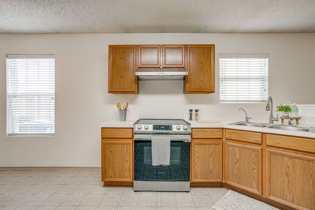 4940 Waterford Drive, Fort Worth, TX 76179