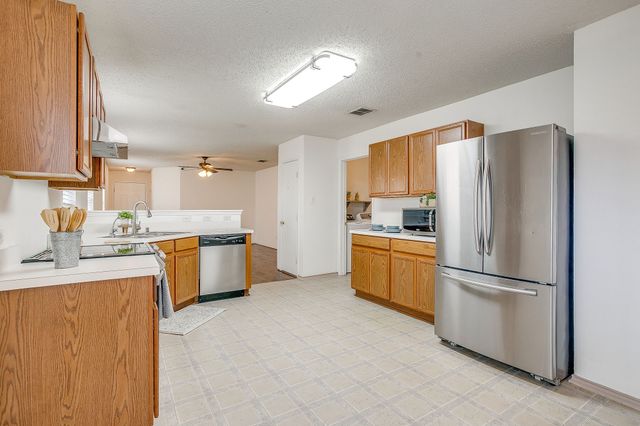 4940 Waterford Drive, Fort Worth, TX 76179