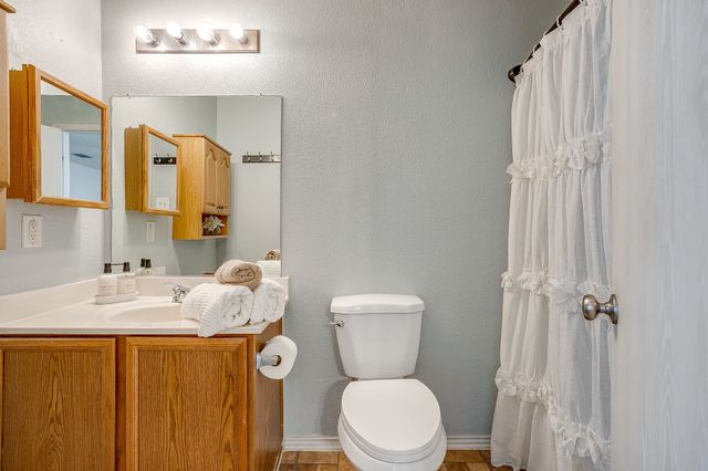 4940 Waterford Drive, Fort Worth, TX 76179