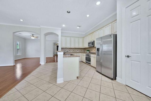 6523 Monrovia Lane, Sugar Land, TX 77479