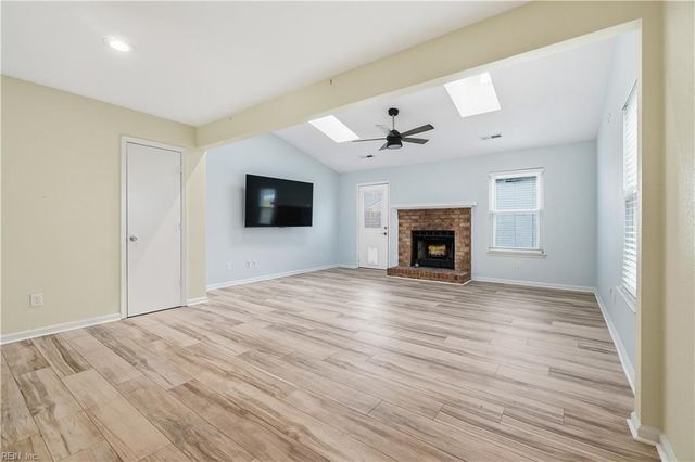 1089 Gershwin CT, Virginia Beach, VA 23454