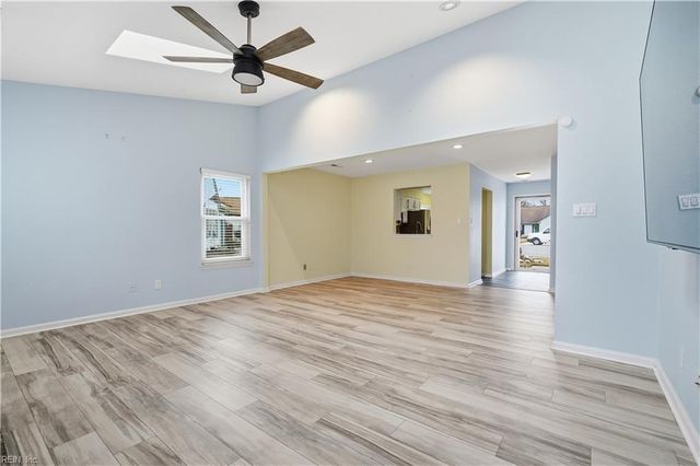 1089 Gershwin CT, Virginia Beach, VA 23454