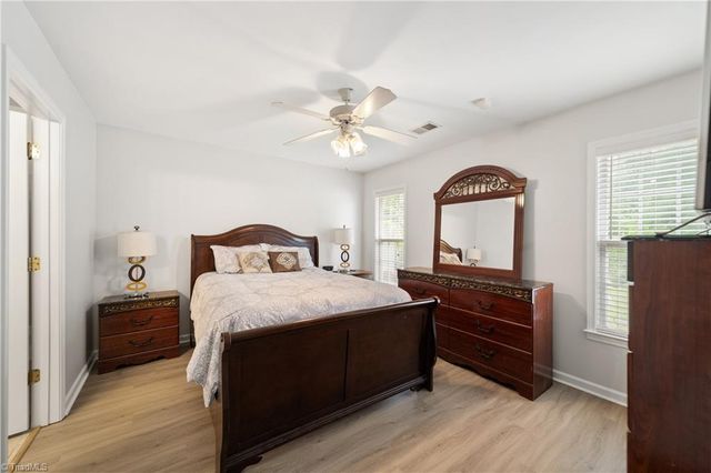 1344 Crosswinds Drive, High Point, NC 27265