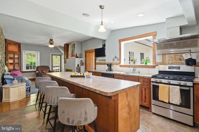 277 W BALTIMORE PIKE, Media, PA 19063