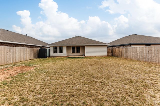 2305 150th Street, Lubbock, TX 79423