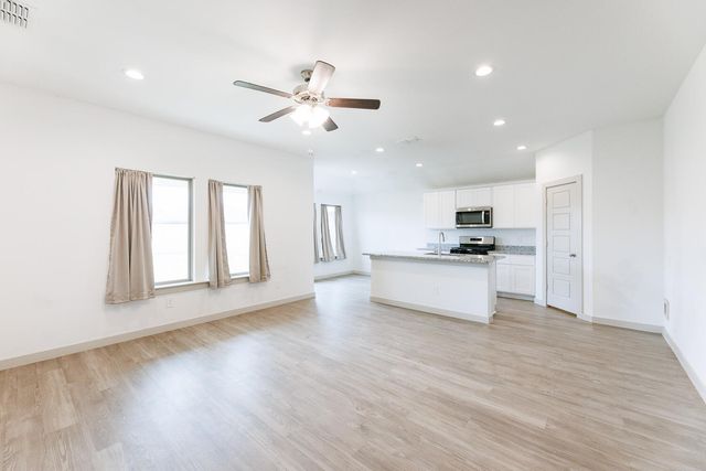 2305 150th Street, Lubbock, TX 79423