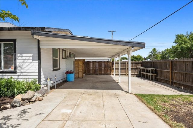 600 Olive, Bakersfield, CA 93304