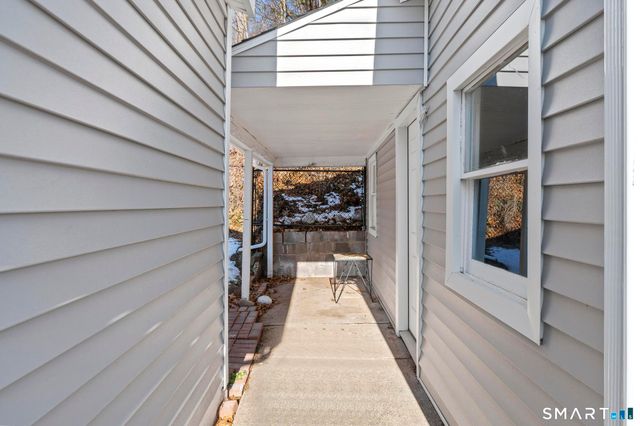 25 Whippoorwill Road, Southington, CT 06489