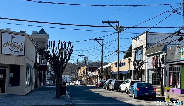 25 Whippoorwill Road, Southington, CT 06489