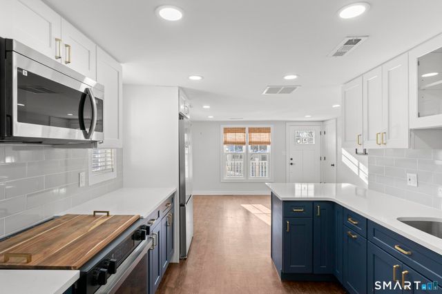 25 Whippoorwill Road, Southington, CT 06489