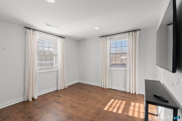 25 Whippoorwill Road, Southington, CT 06489