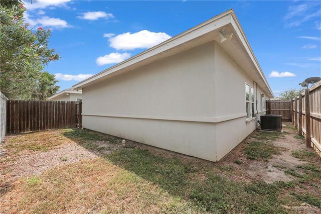 3613 Whitewing Avenue, Edinburg, TX 78539
