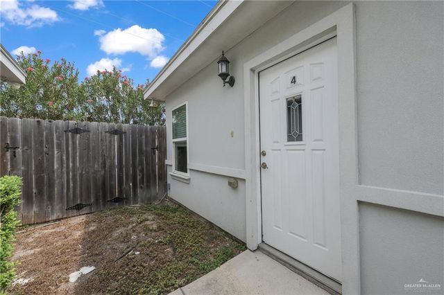 3613 Whitewing Avenue, Edinburg, TX 78539