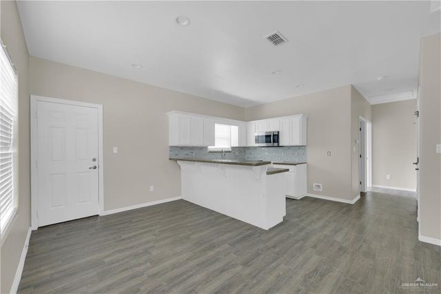 3613 Whitewing Avenue, Edinburg, TX 78539