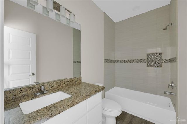 3613 Whitewing Avenue, Edinburg, TX 78539