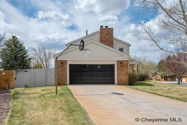 6923 EVERS BLVD, Cheyenne, WY 82009