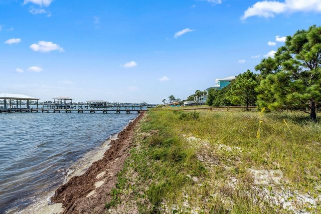 14755 Innerarity Point Road, Pensacola, FL 32507
