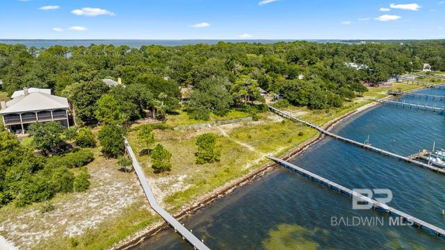 14755 Innerarity Point Road, Pensacola, FL 32507