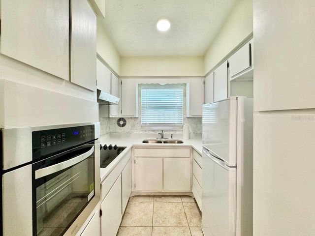 533 YELVINGTON AVENUE, Clearwater, FL 33756
