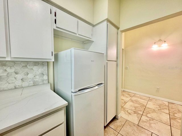 533 YELVINGTON AVENUE, Clearwater, FL 33756