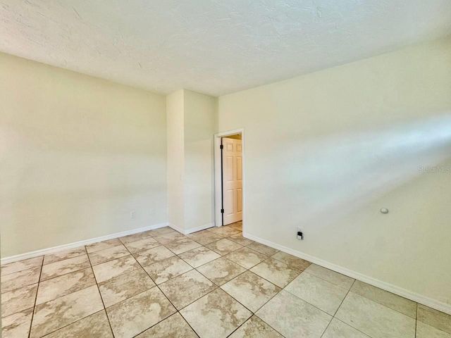 533 YELVINGTON AVENUE, Clearwater, FL 33756