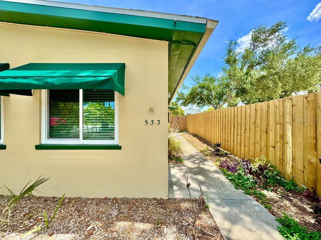 533 YELVINGTON AVENUE, Clearwater, FL 33756