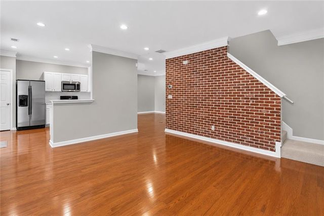 559 Windstone Trail, Alpharetta, GA 30004
