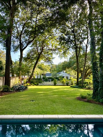 647 Adluh Street, Mount Pleasant, SC 29464