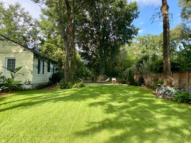 647 Adluh Street, Mount Pleasant, SC 29464