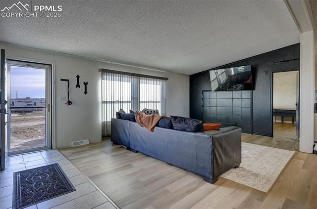 21050 McDaniel Road, Calhan, CO 80808